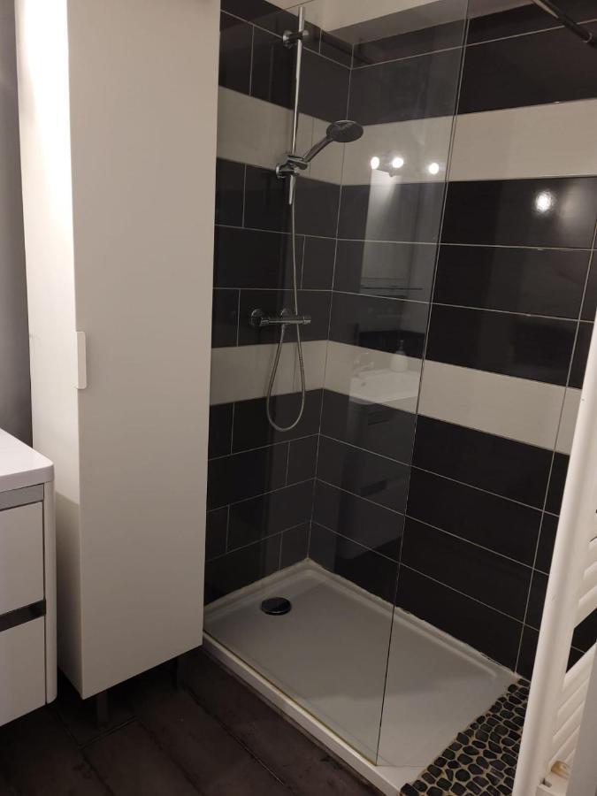 Apartamento Au Calme, 200M Du Centre T2 Avec Balcon Et Parking Cassis Exterior foto